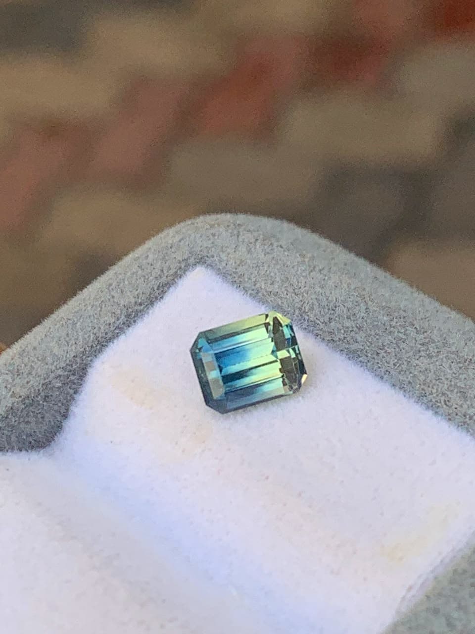 Saphir Bicolore Rectangle de 1,82ct