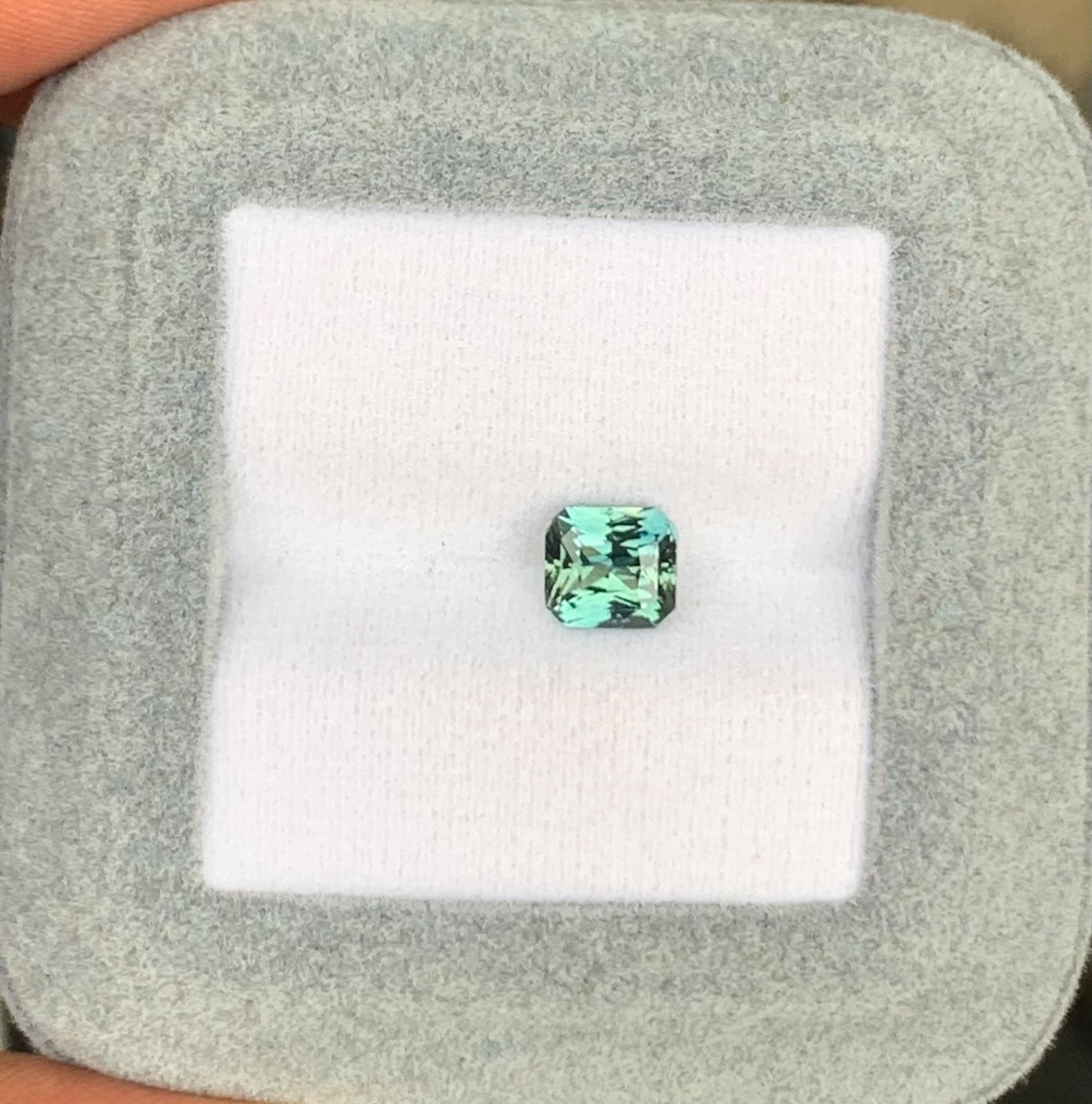 Zafiro teal cojín de 1,52 ct — Madagascar, sin calentar