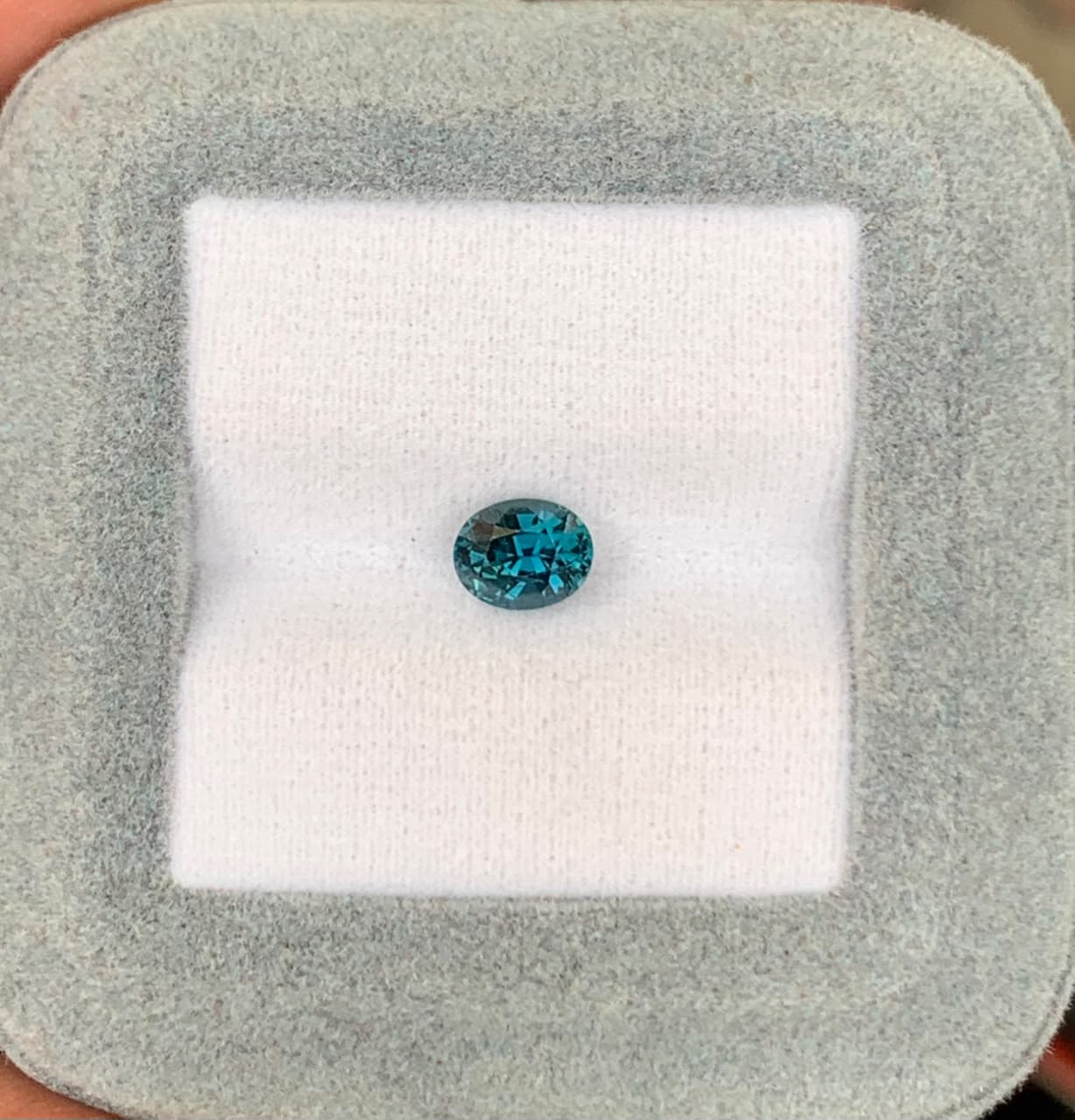 Saphir Teal Ovale de 1,09ct