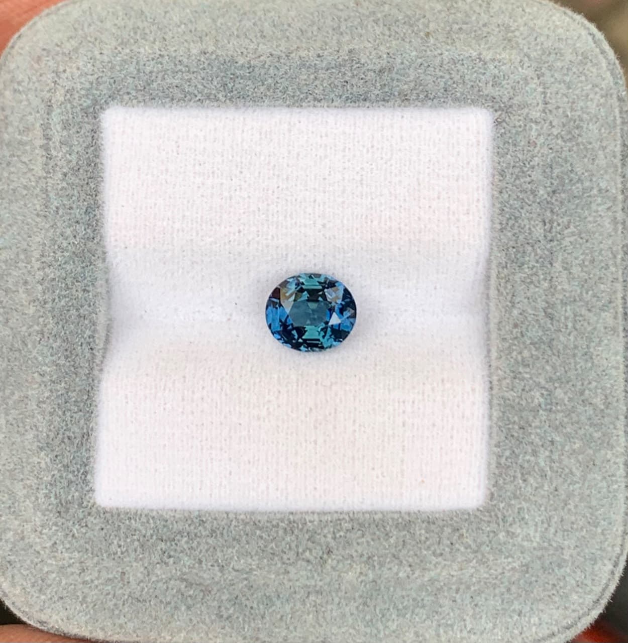 Saphir Teal Ovale de 1,51ct — Madagascar