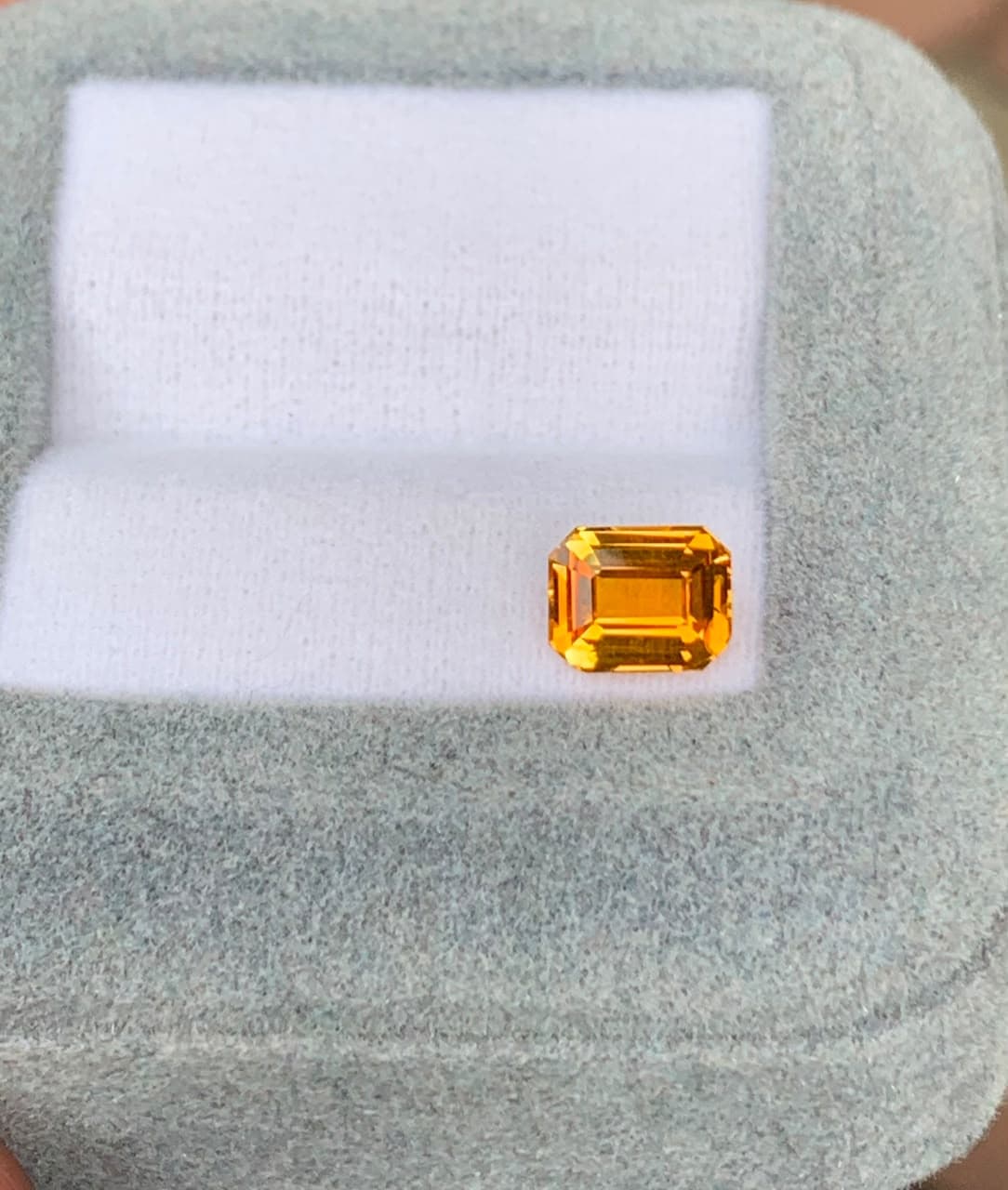 Saphir Jaune Rectangle de 1,54ct