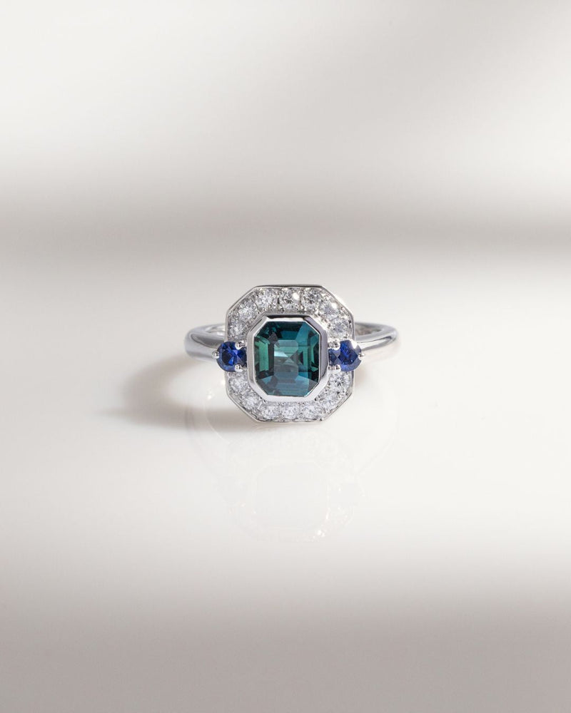 Bague de fiançailles avec saphir teal