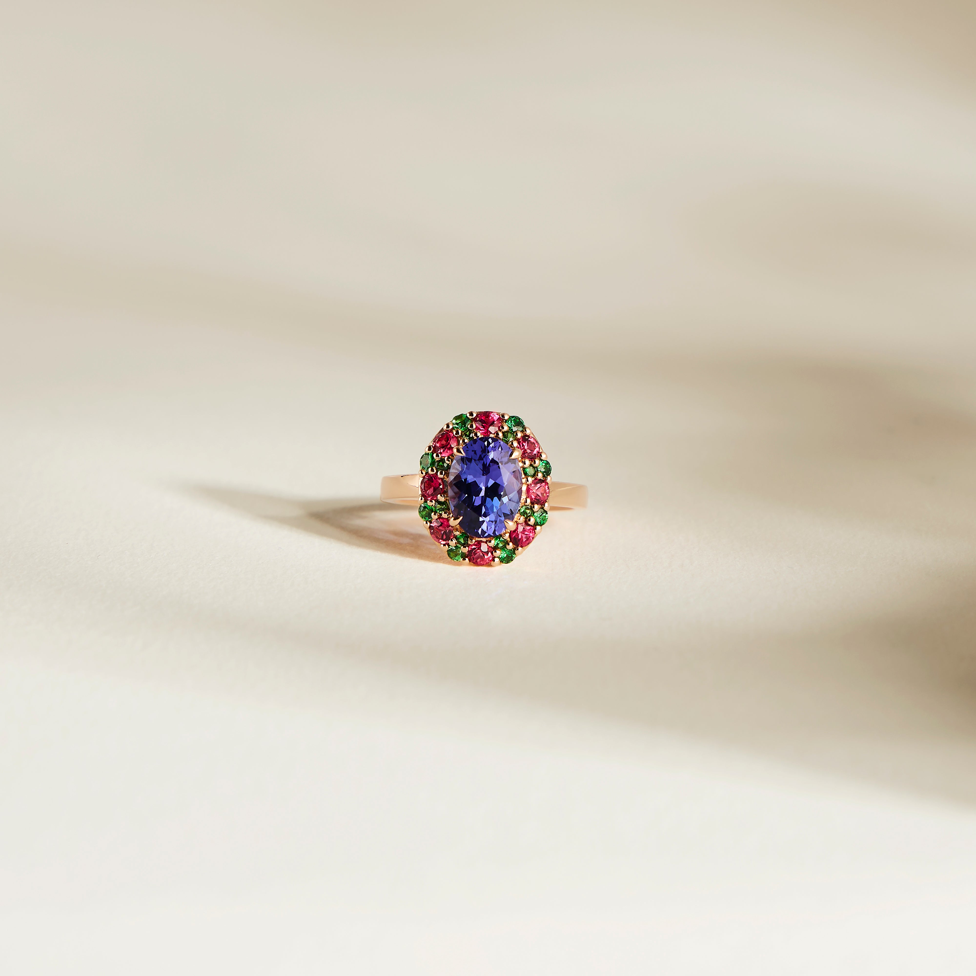 Bague de fiançailles avec tanzanite