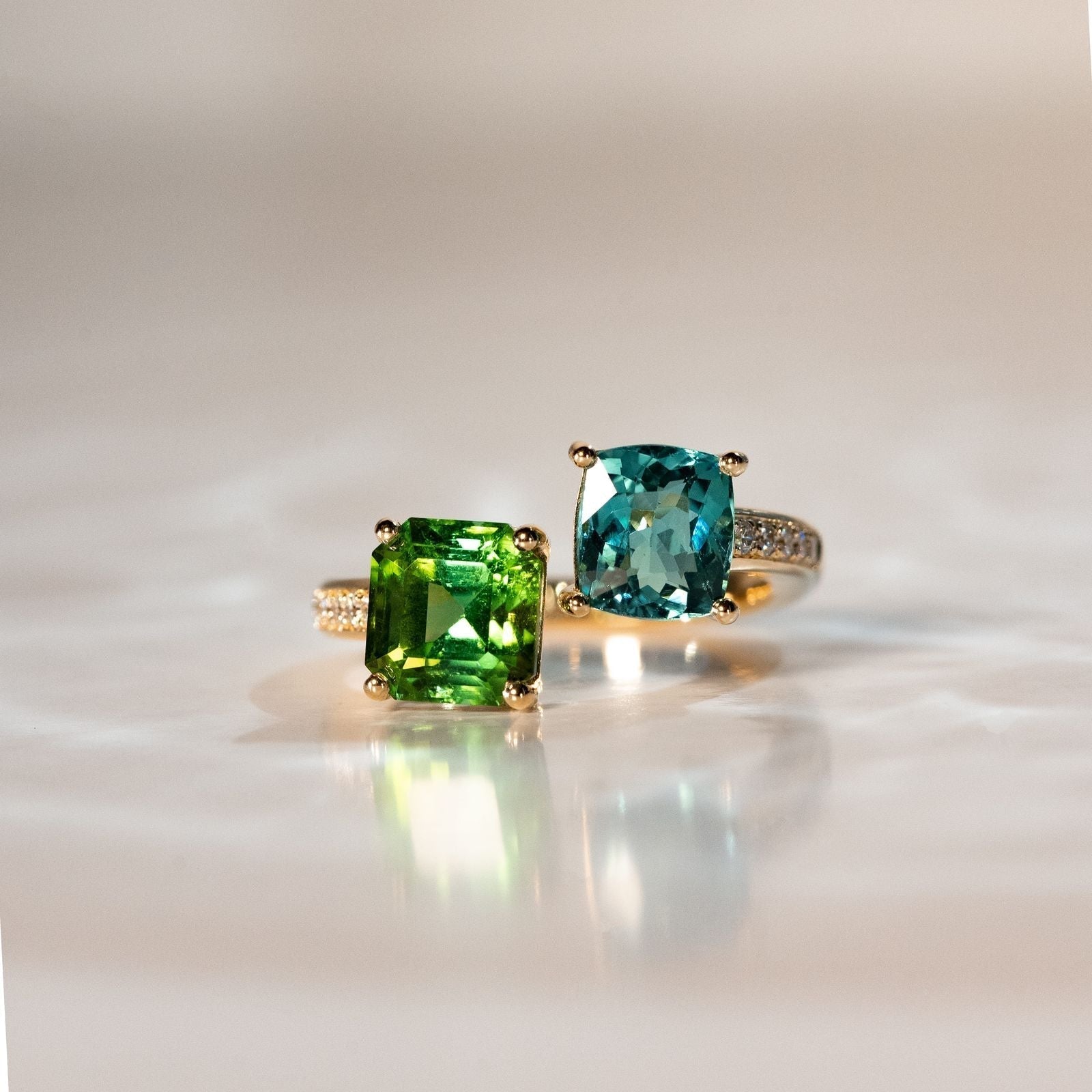 Bague d'anniversaire avec tourmaline