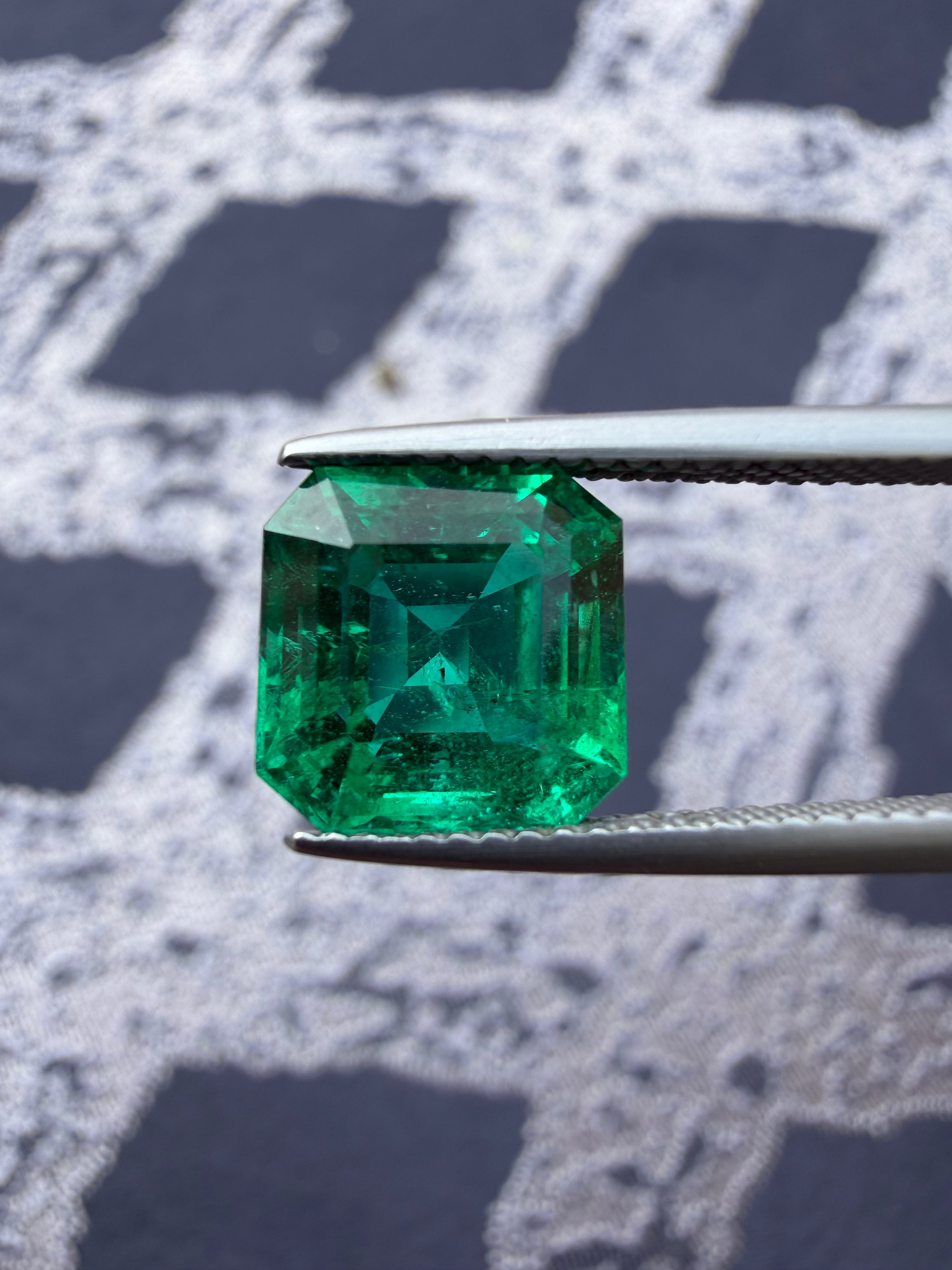 L'Émeraude : Guide Complet — Origine, Prix, Qualité et Signification