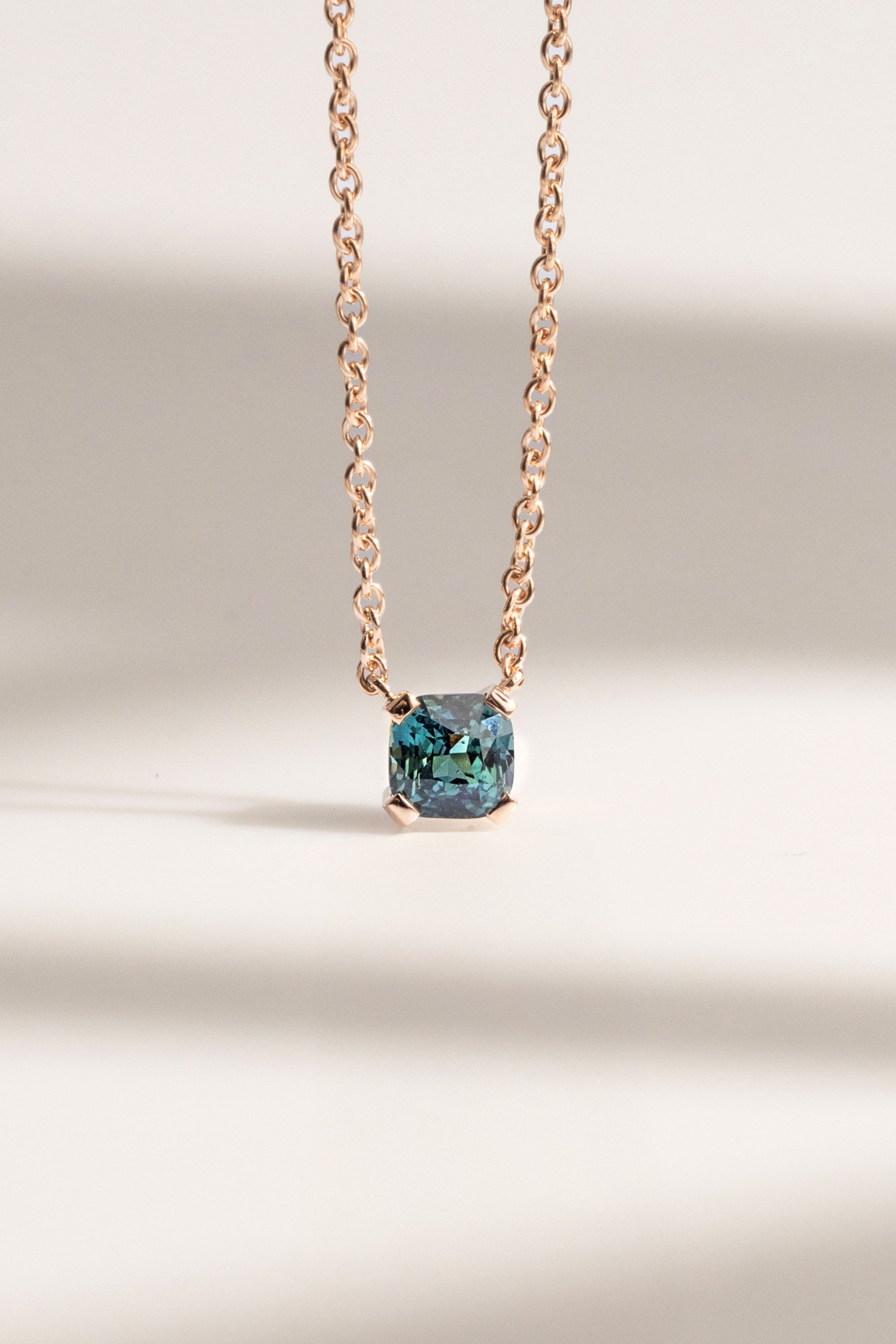 Pendentif avec Saphir Teal