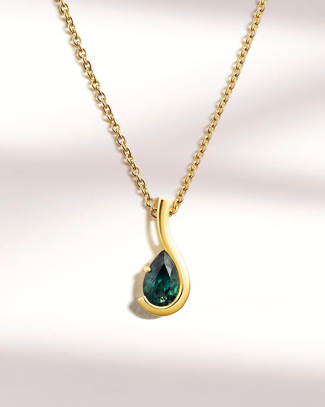 Pendant with Teal Sapphire from Madagascar