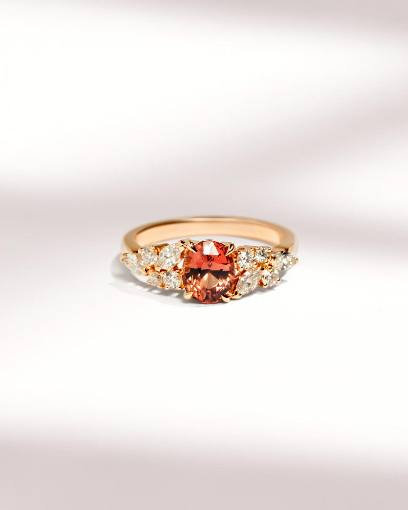 Bague de fiançailles avec Saphir Padparadscha