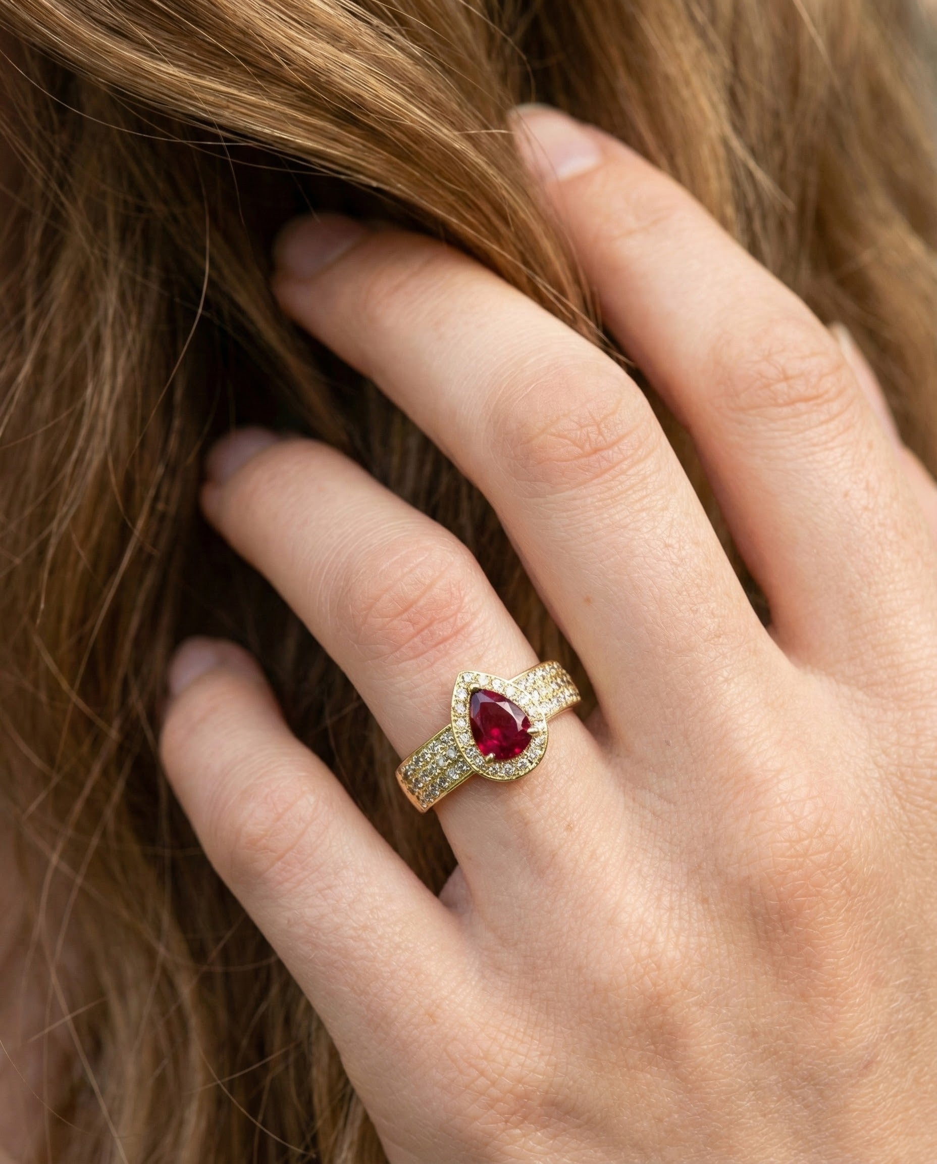 Birth gift ring with ruby
