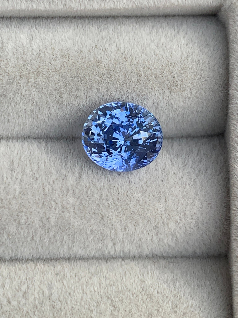 Saphir bleu • 3,04ct Bonnot Paris