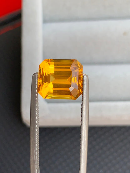 Saphir Jaune • 5ct Bonnot Paris