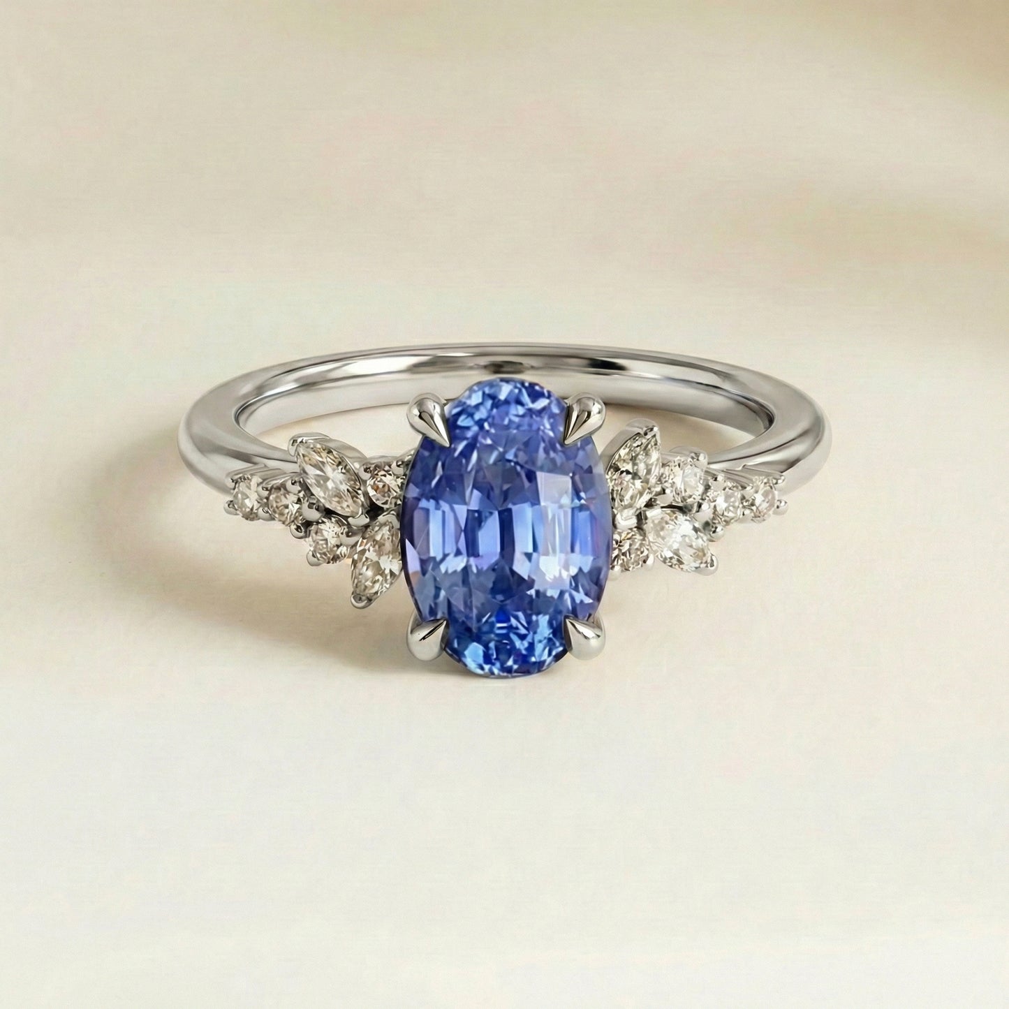 Bague florale saphir bleu cornflower or blanc