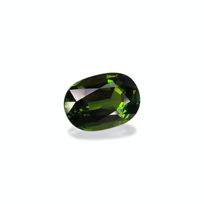 Une pierre précieuse Tourmaline Chrome polie de forme ovale de 3,04 ct de Bonnot Paris, avec des facettes reflétant la lumière sur un fond blanc uni.