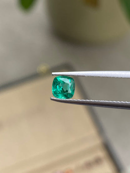 Smaragd • 0,53 ct