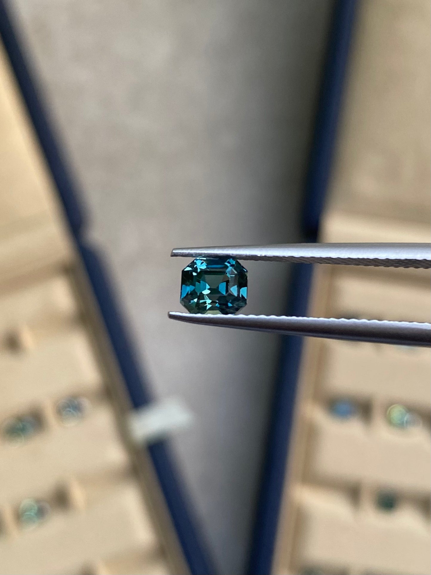 Saphir Teal • 1,05ct