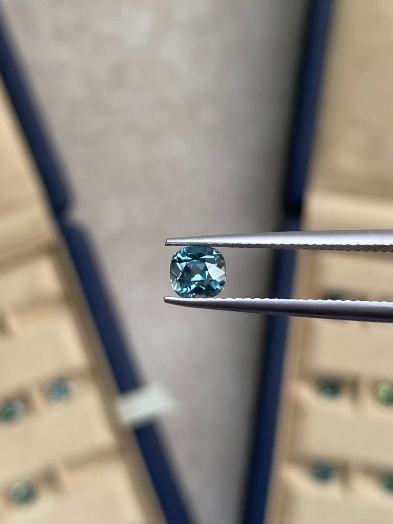 Saphir Teal • 1,02ct