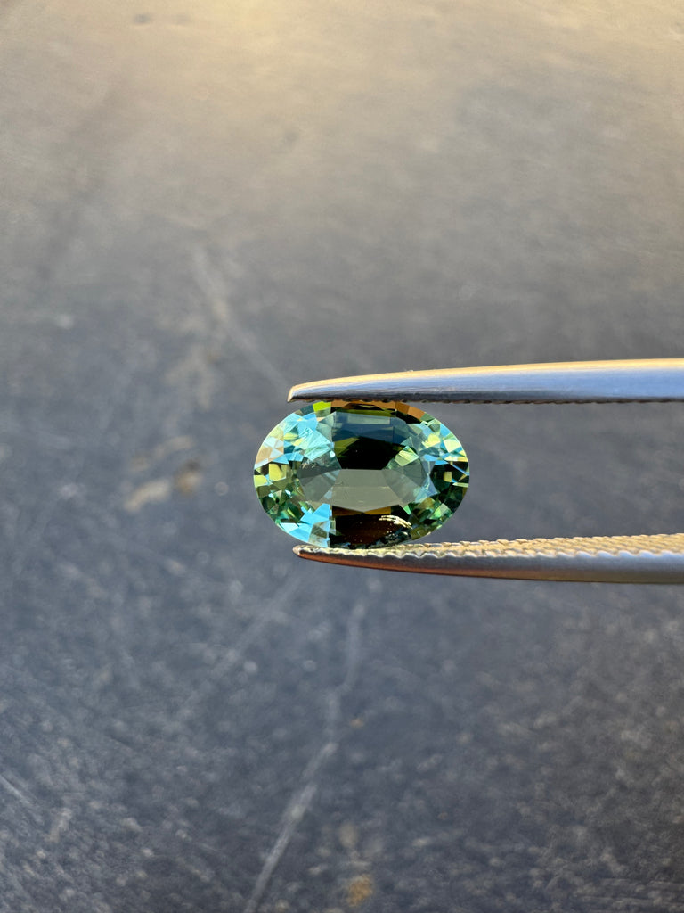 Live 001 - Tourmaline