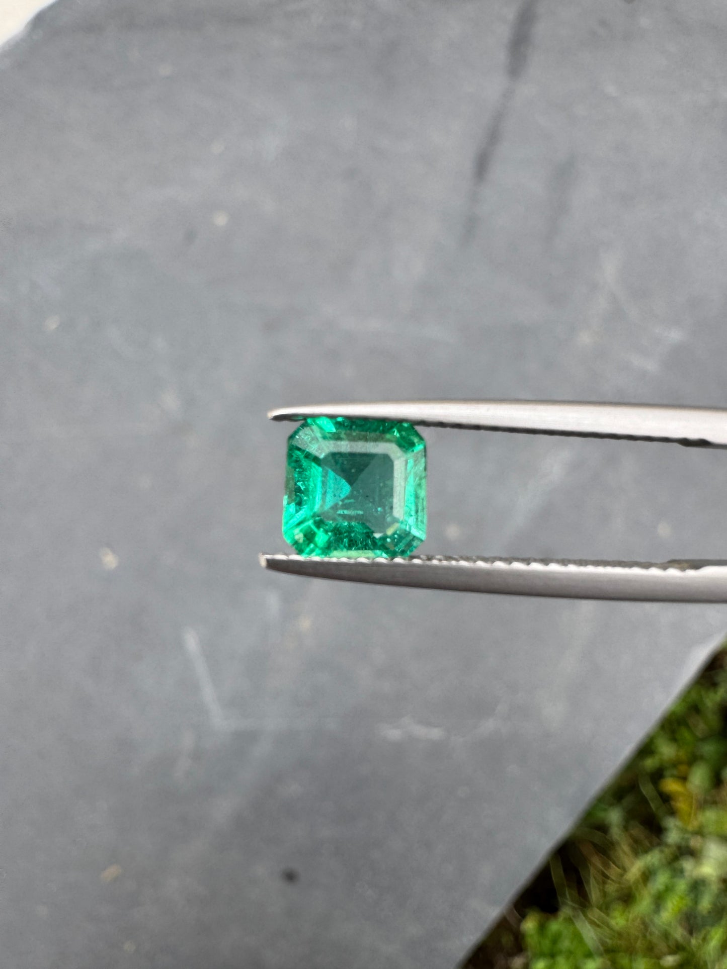 Live077 - Emeraude 1,20ct