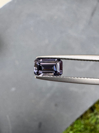 Spinelle violet • 1,5ct