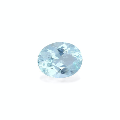 La Tourmaline Paraïba de Bonnot Paris, pesant 0,87 ct, est une pierre précieuse de taille ronde aux facettes bleu clair se reflétant brillamment sur un fond blanc uni.