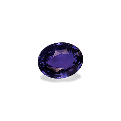 Le Saphir Violet · 3,5 ct de Bonnot Paris est une pierre précieuse violette ovale facettée avec une surface réfléchissante qui projette une ombre subtile en dessous.
