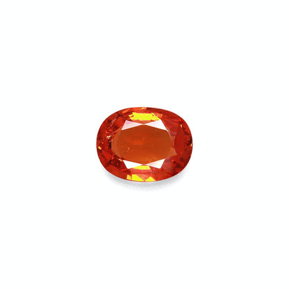 Le Grenat Spessartite · 7,04ct de Bonnot Paris est une pierre précieuse orange de taille ovale avec des facettes qui reflètent la lumière, sertie sur un fond blanc uni.
