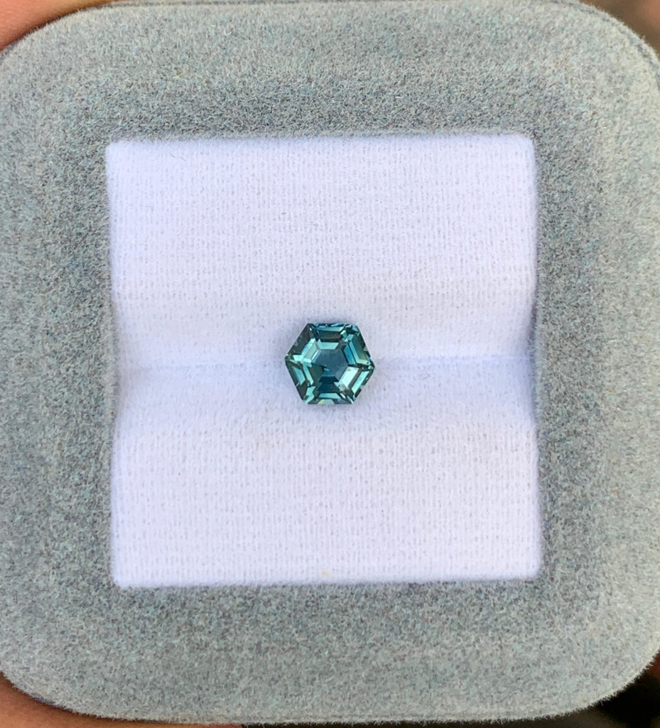 Saphir Teal de Madagascar