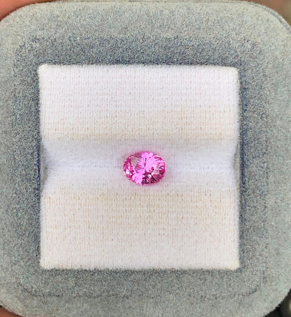Saphir rose de Madagascar