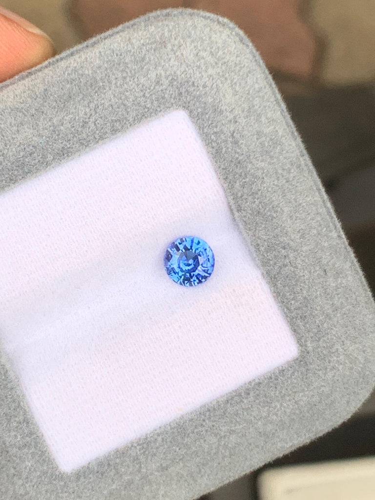 Saphir bleu du Sri Lanka