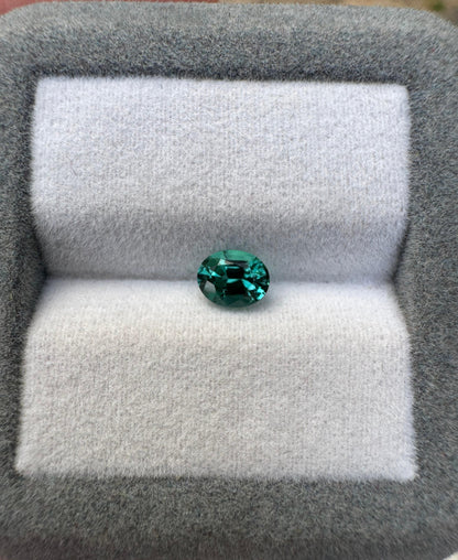 Tourmaline oval 0,69 ct