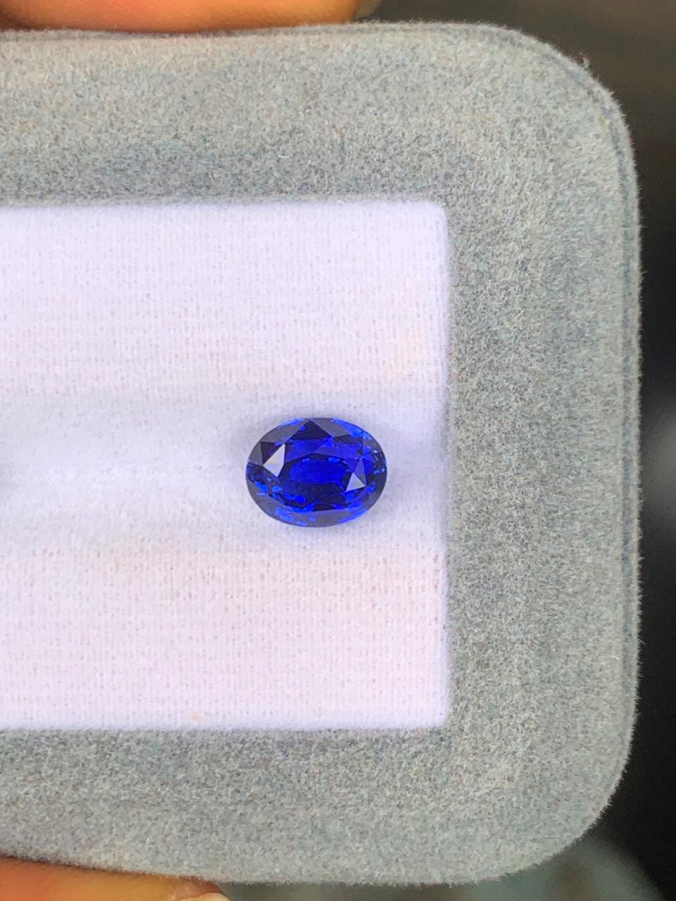 saphir-bleu-ovale-3-08-ct-photo-1