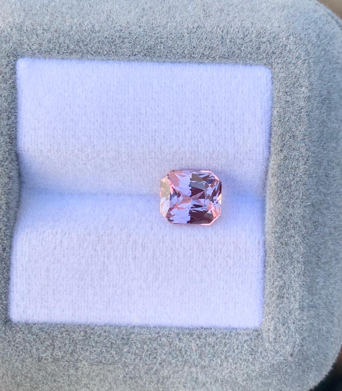 Saphir Rose • 2,25ct