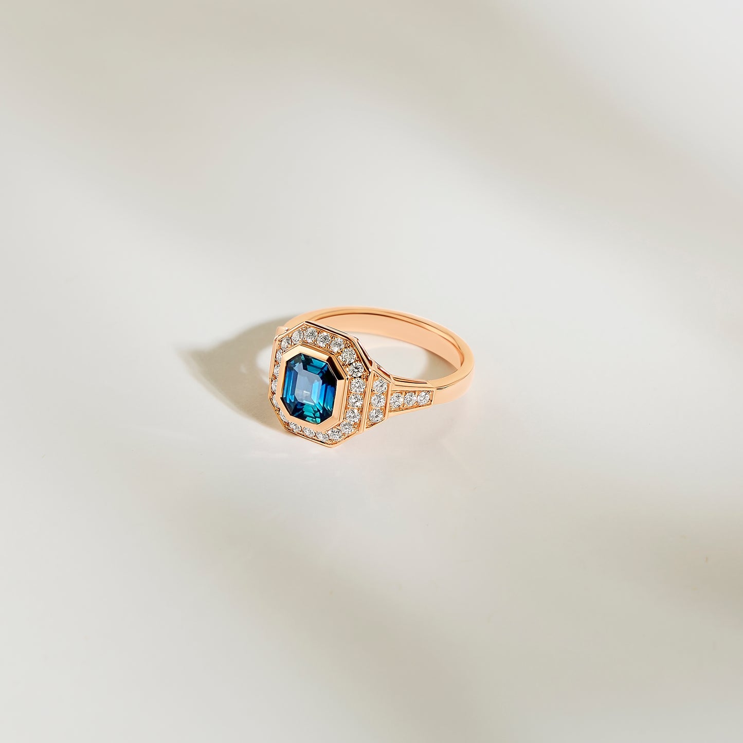 Teal Sapphire Ring • 1.56ct
