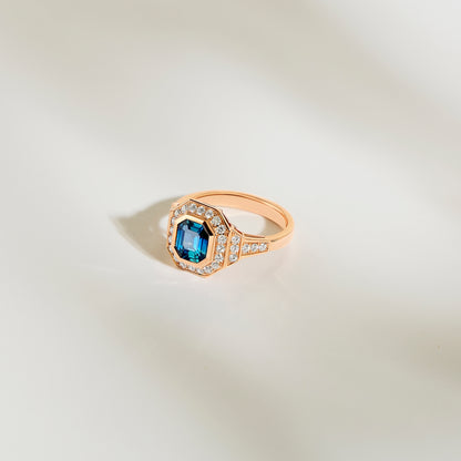 Teal Sapphire Ring • 1.56ct