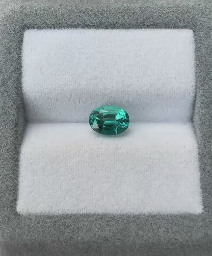 Tourmaline oval 1,10ct video