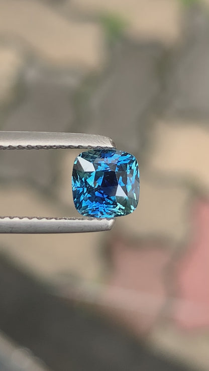 Saphir Teal • 2.05ct