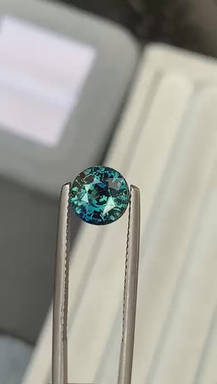 saphir-teal-rond-2-56ct-video-1