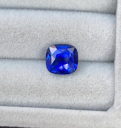 Saphir bleu • 3,00ct