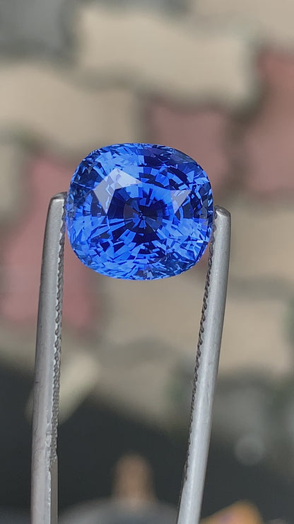 Saphir bleu • 7.08ct