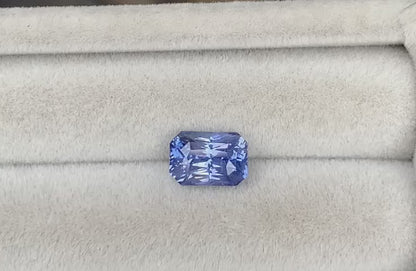saphir-bleu-radiant-3-05ct-video-2