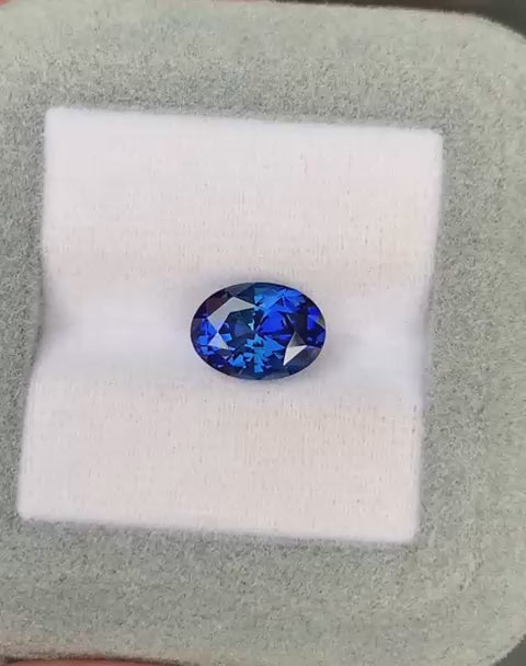 saphir-bleu-ovale-3-60ct-video-2