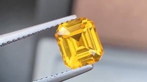 Saphir Jaune • 2,02ct