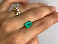 Émeraude de Colombie • 2,07ct