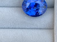 Saphir Bleu • 13,02ct