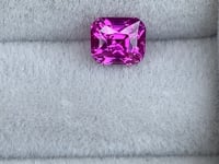 Saphir Rose • 1,6ct