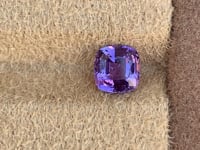 Saphir Violet • 1,5ct