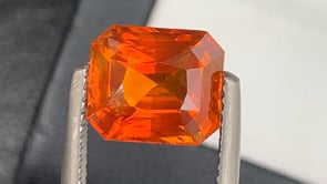 Saphir Orange • 4,53ct