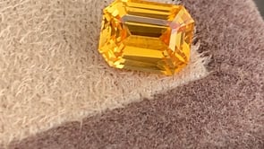 Saphir Jaune • 2,2ct