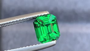 Tsavorite • 2,01ct