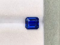 Saphir bleu • 4,05ct